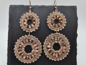 Elegante Ohrringe mit Miyuki-Perlen in vier Farben